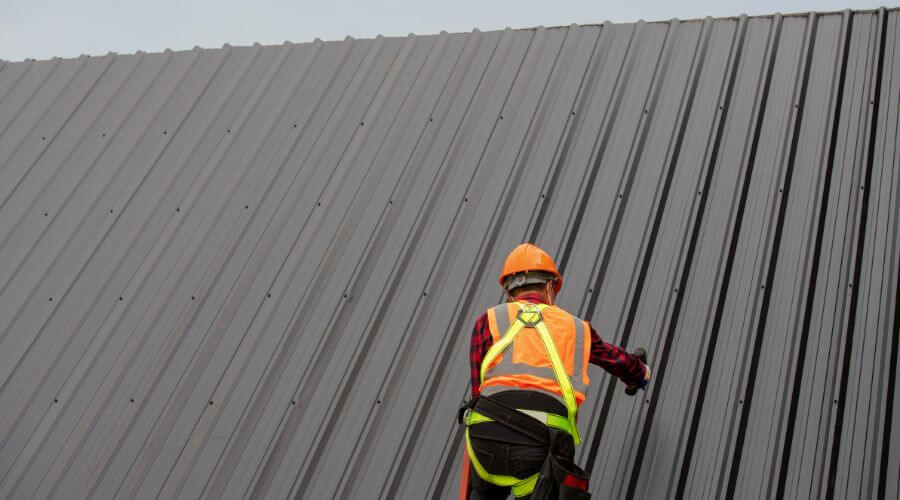 Expert new roof installation services in Elma, IA